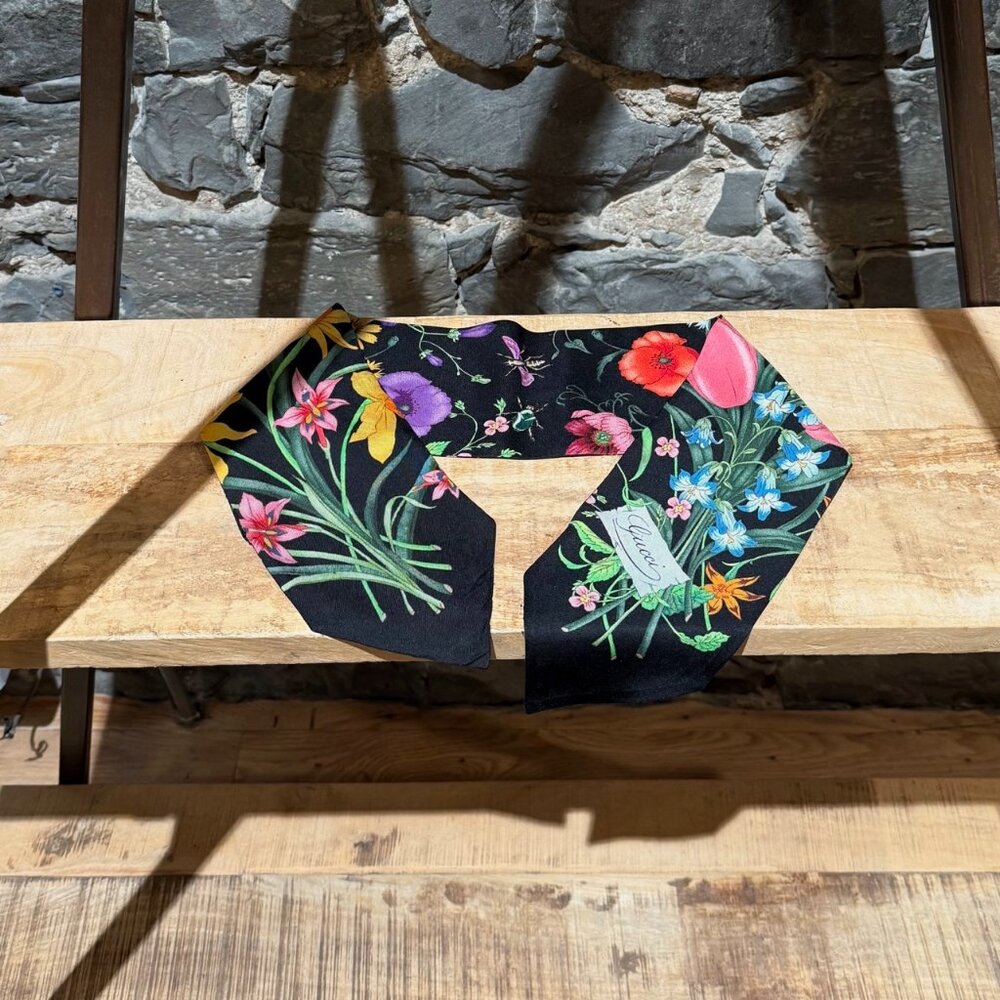 Gucci Black Flora Print Silk Neck Bow Scarf